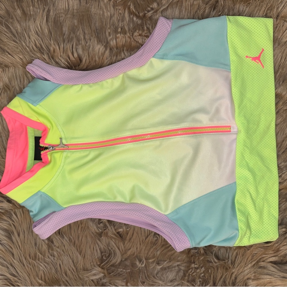 Jordan Heatwave Crop Top, women’s L, zip up, tight fit,  stretchy​ - Picture 4 of 7